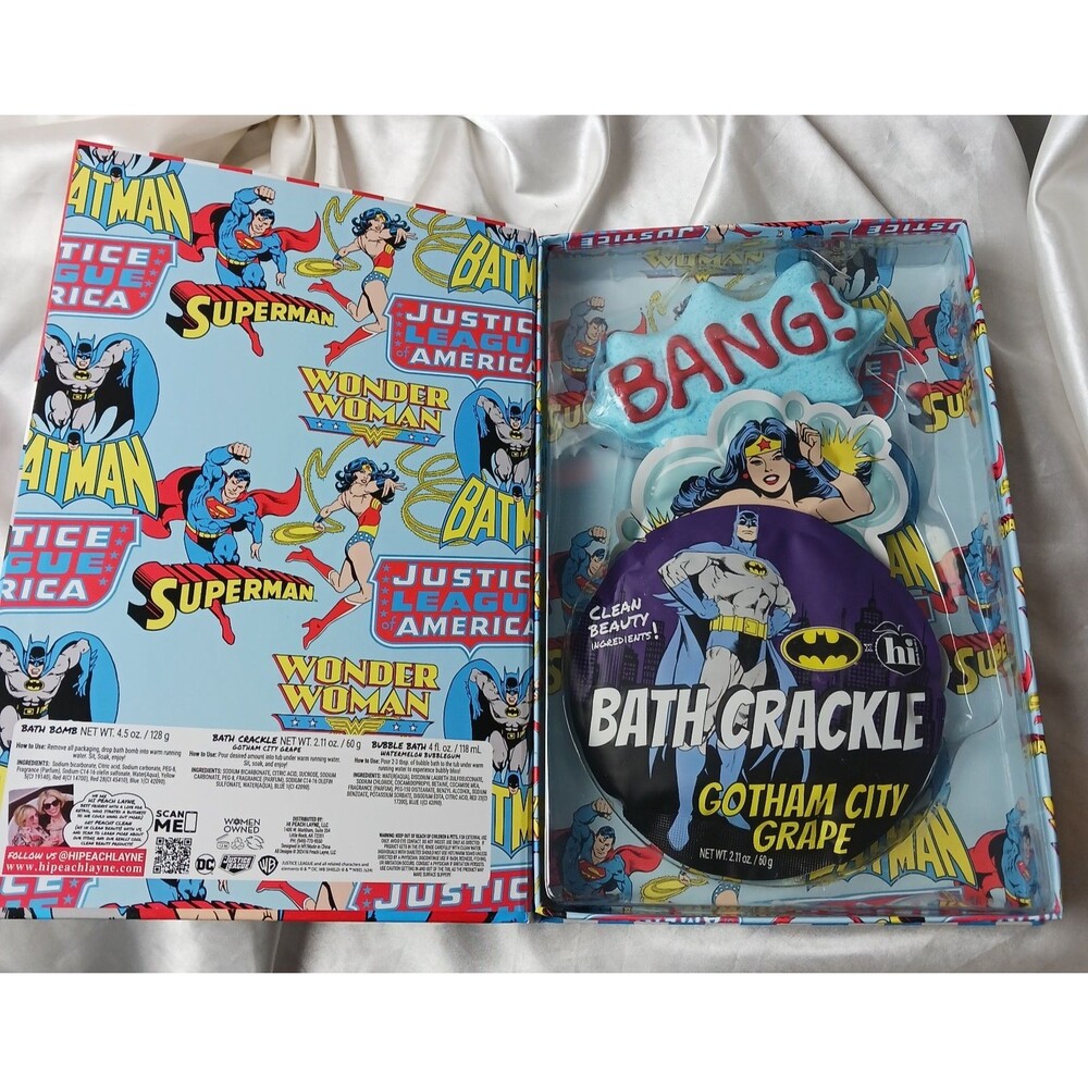 DC COMICS JUSTICE LEAGUE OF AMERICA BATH BOMB, BUBBLE BATH, BATH CRACKLE SET